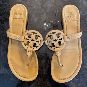 Tory Burch Miller Logo Patent Flat Thong Sandals